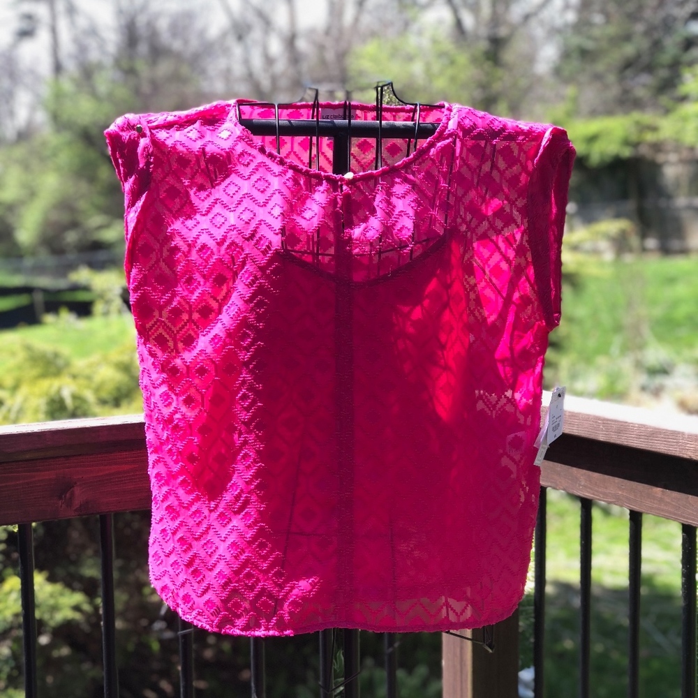 LIZ CLAIBORNE PETITE TOP